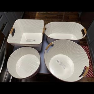 4 better homes and gardens antique white tubs